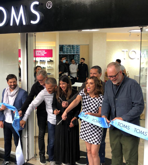 TOMS CELEBRA LA APERTURA DE SU FLAGSHIP STORE EN MÉXICO EMPREFINANZAS