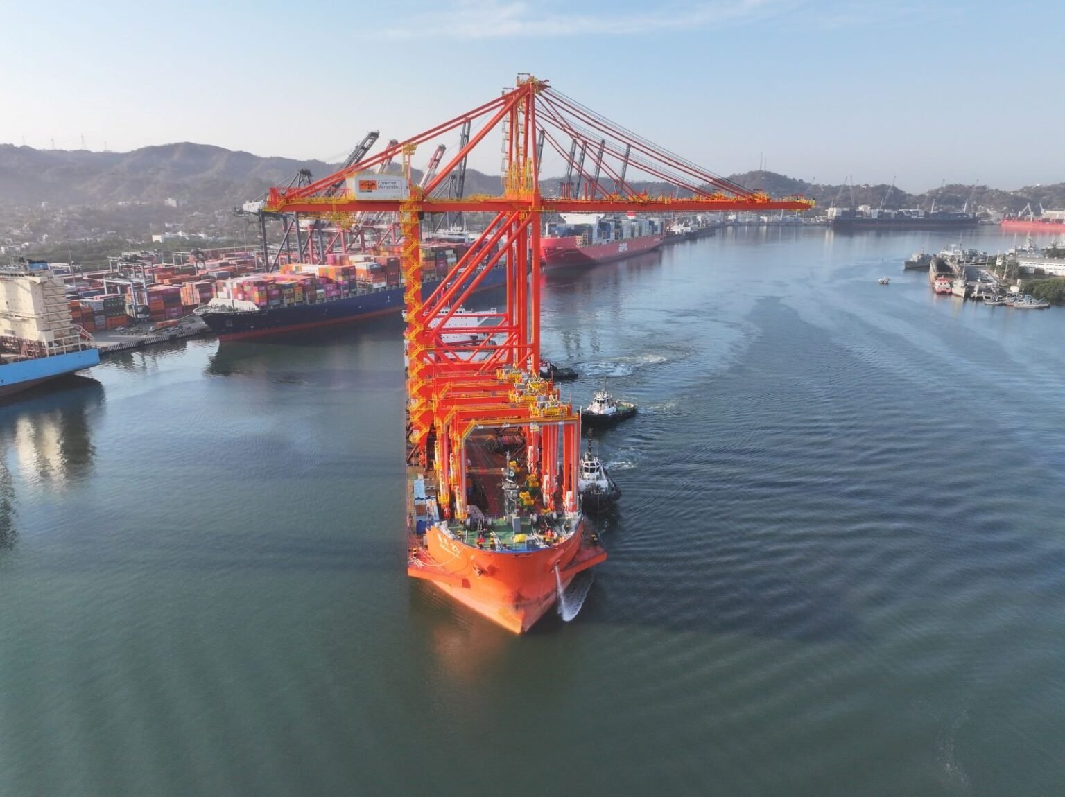 80% de la carga comercial total en el Puerto de Manzanillo fue de carga ...