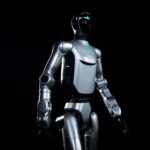 Robot humanoide HONOR puede acompañar a pasear al perro; pronto estaría a la venta