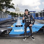 Kyle Kirkwood gana la primera carrera de IndyCar celebrada en las calles de Washington D. C.