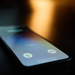 Llamadas que aparentan ser del banco: así opera el fraude del caller ID spoofing en México