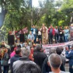 Extrabajadores de Luz y Fuerza protestan contra Calderón a 17 años de la extinción de la empresa